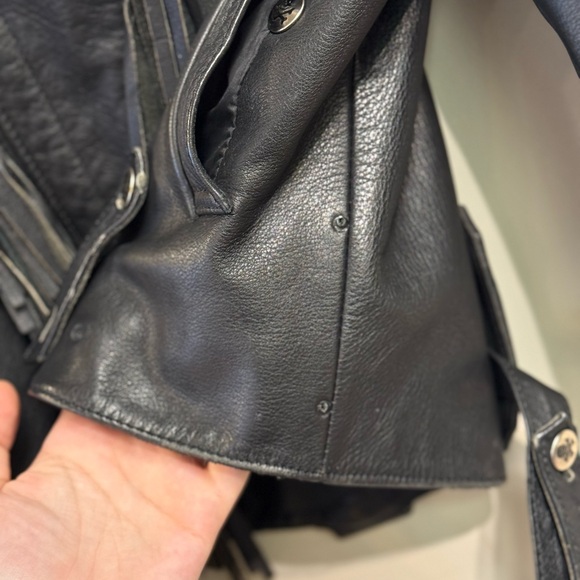 Verducci size 38 black leather fringe moto jacket skull buttons - Picture 14 of 15